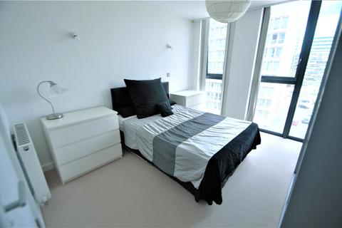 2 bedroom apartment to rent, Masons Avenue, Croydon, CR0