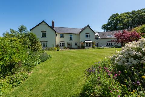 6 bedroom detached house for sale, Newton St. Margarets, Hereford, Herefordshire