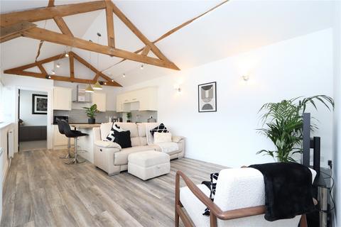 2 bedroom barn conversion for sale, South Side Farm, Walton Road, Milton Keynes Village, MK10