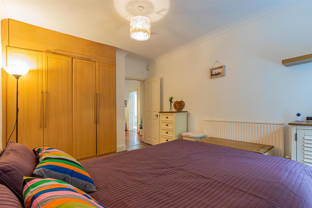 Oakfield Street 42, 1-3.jpg
