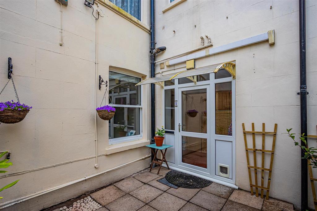 Oakfield Street 42, 1-22.jpg