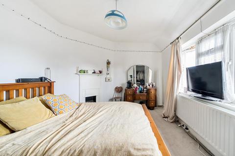 29 Rosebery Road, Kingston Upon Thames, KT1 3LJ