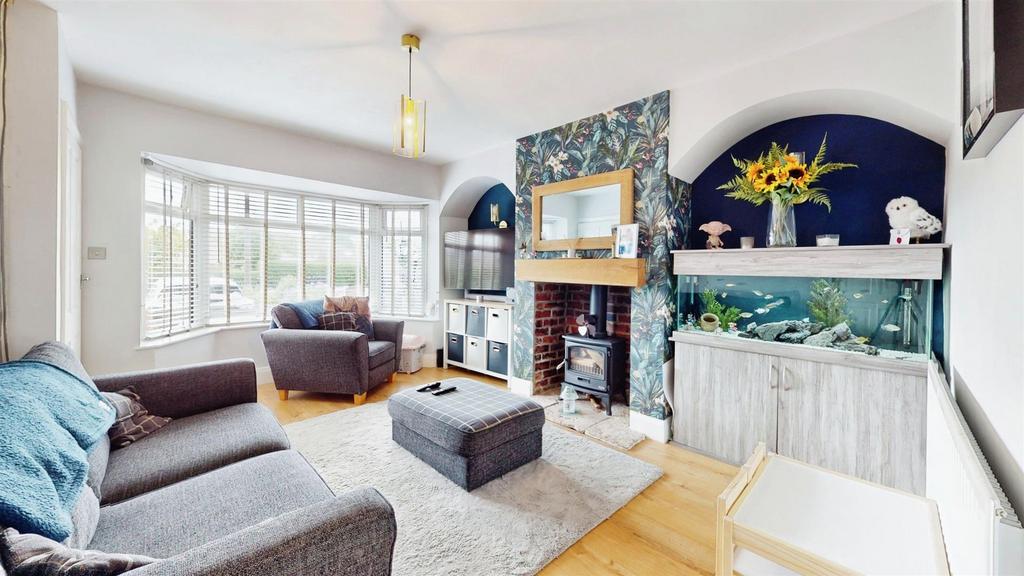 Cooper Lane, Shelf, Halifax 2 bed end of terrace house for sale £165,000
