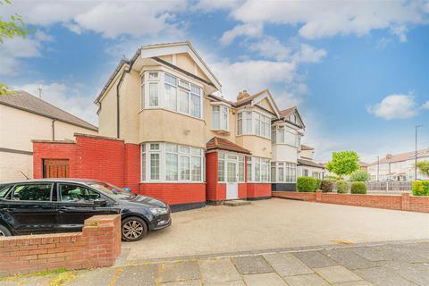 27 Eastbury Avenue, Enfield, EN1 3NJ