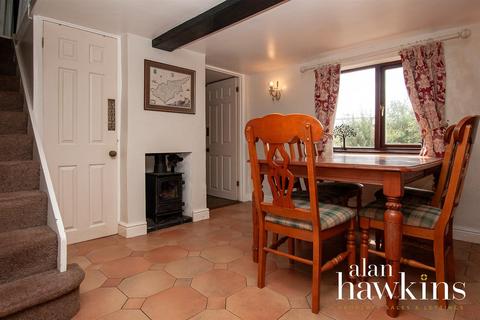 2 bedroom cottage for sale, Broad Town Road, Broad Town SN4 7