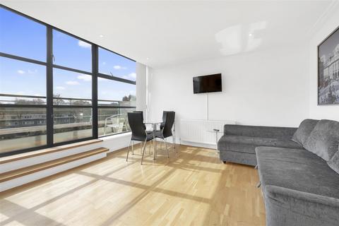 2 bedroom apartment for sale, River Views | Point Wharf Lane | Brentford | TW8
