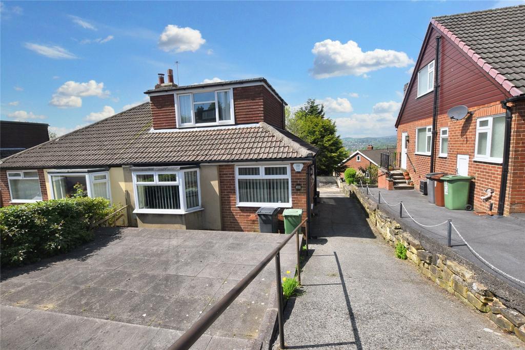 Banksfield Crescent, Yeadon, Leeds... 3 bed bungalow for sale £255,000