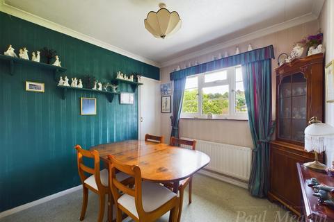 2 bedroom maisonette for sale, Dale Road, Purley