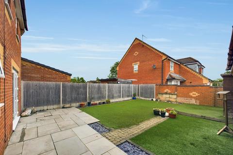 4 bedroom detached house for sale, Mallard Court, North Hykeham, Lincoln