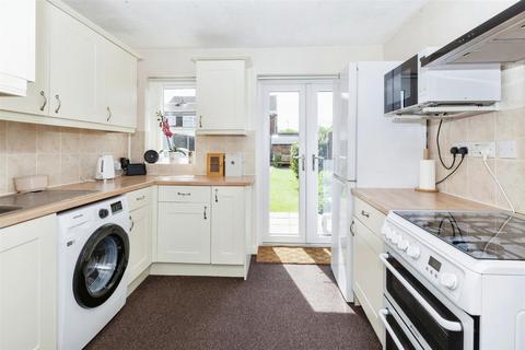 3 bedroom terraced house for sale, Bower Way, Cippenham