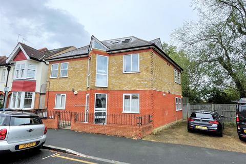 1 bedroom apartment to rent, Mill Road, Colliers Wood SW19