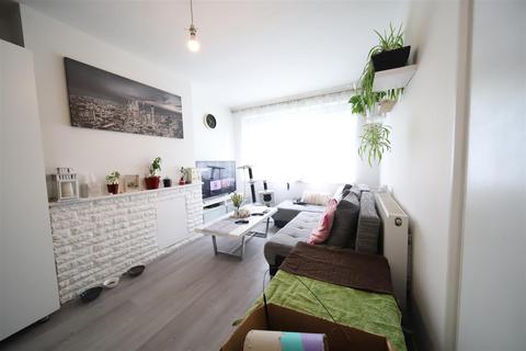 117 Northumberland Park, London, N17 0TL