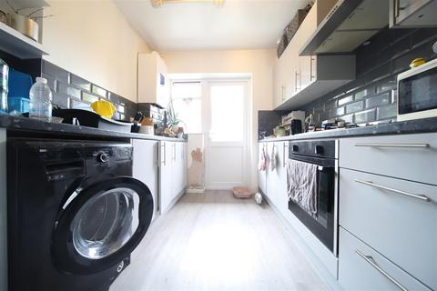 117 Northumberland Park, London, N17 0TL