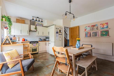 22 Leckwith Avenue, Cardiff, CF11 8HQ