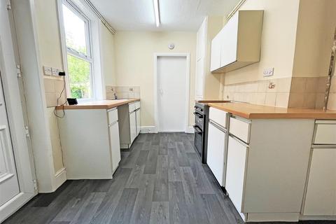 1 bedroom flat to rent, Chantrey Road, Nottingham NG2