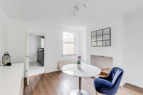 2 bedroom terraced house for sale, St. Albans Road, Arnold NG5