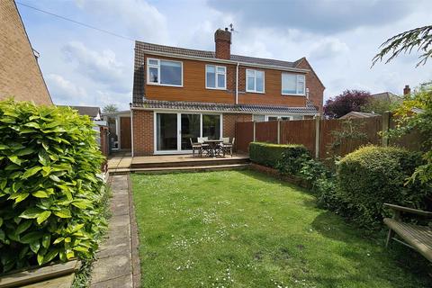 3 bedroom semi-detached house for sale, Kirk Hill, Bingham, Nottingham