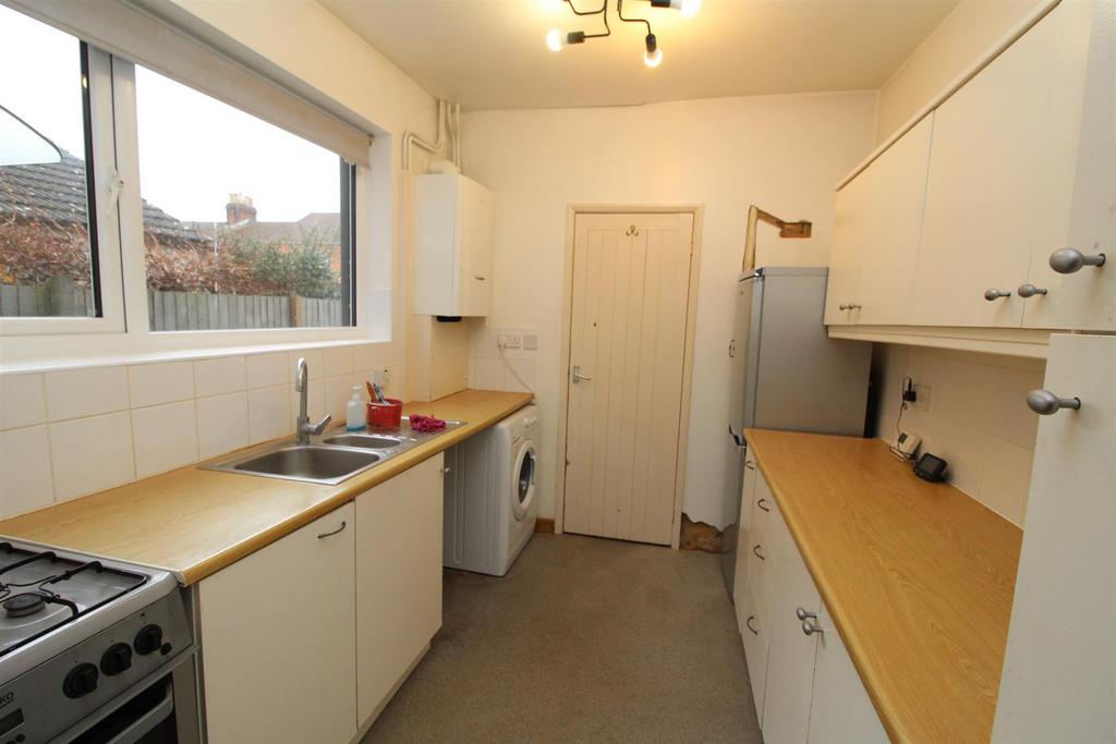 Kitchen.JPG