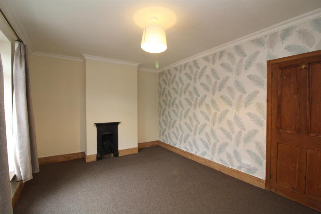 Bedroom 1.JPG