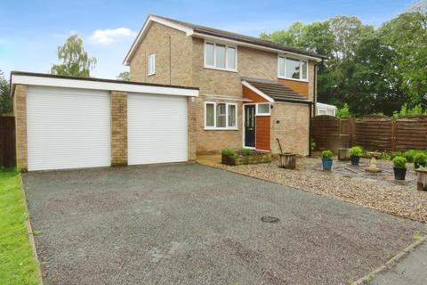 4 bedroom detached house for sale, The Oaks, Ashill IP25