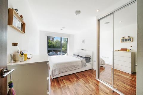 2 bedroom flat for sale, Portland House, Putney Square Chartfield Avenue, Putney