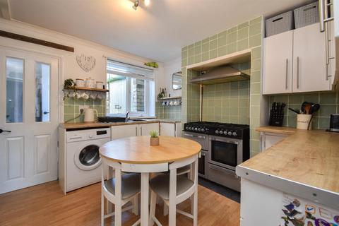 2 bedroom terraced house for sale, Edward Terrace, St. Leonards-On-Sea