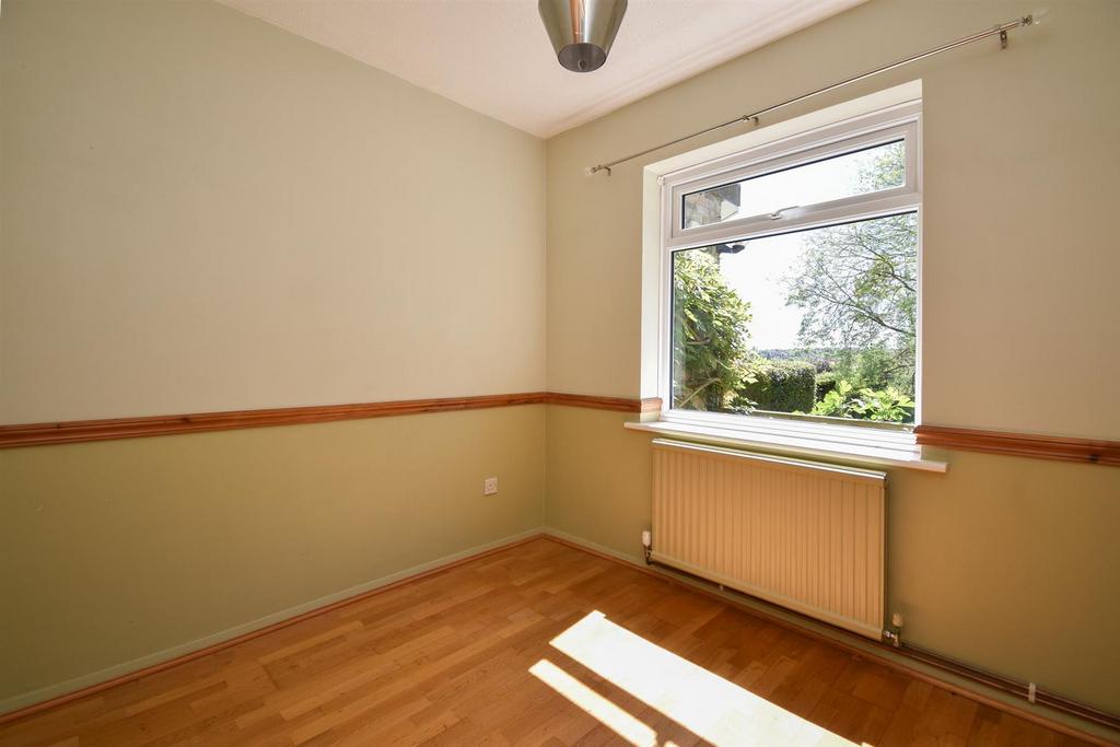 Bedroom/study