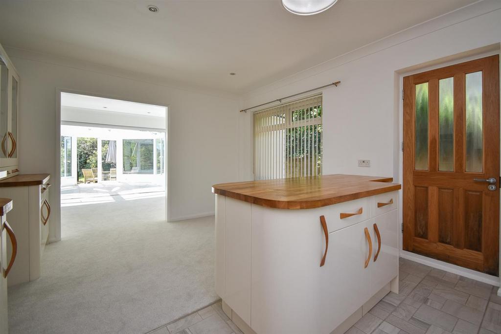 Kitchen/living space