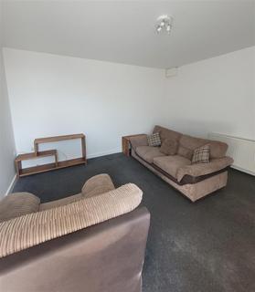 1 bedroom property to rent, High Street, Mablethorpe