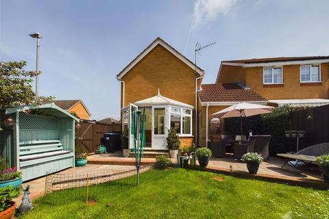 27 Corner Meadow, Harlow, CM18 7JN