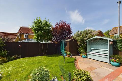 27 Corner Meadow, Harlow, CM18 7JN