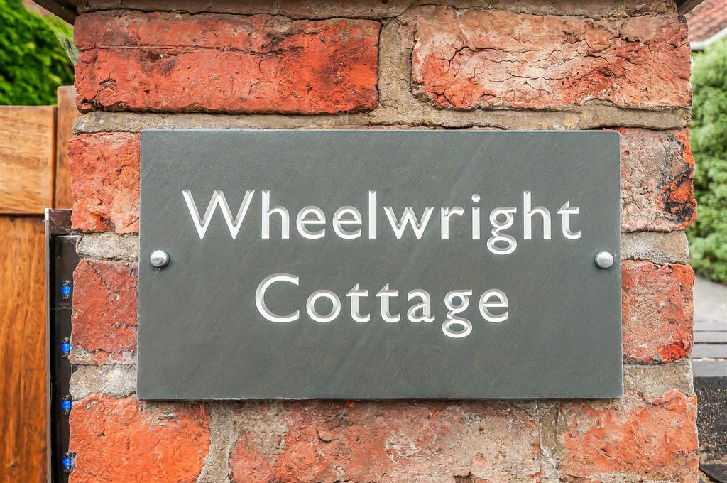 Wheelwright Cottage1.jpg