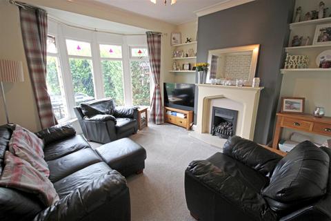 3 bedroom semi-detached house for sale, Willowfield View, Halifax HX2