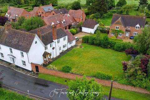 5 bedroom detached house for sale, Main Street, Wick WR10