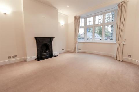 4 bedroom end of terrace house to rent, Greatheed Road, Leamington Spa