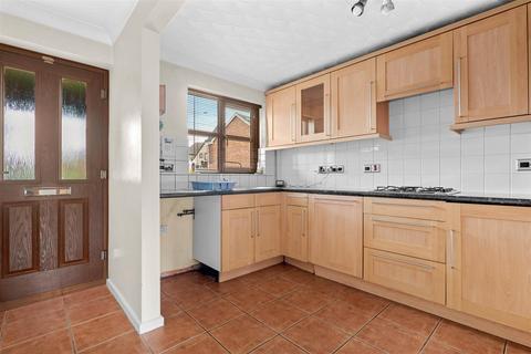 3 bedroom semi-detached house for sale, 1 Bicton Avenue, St Peters, Worcester
