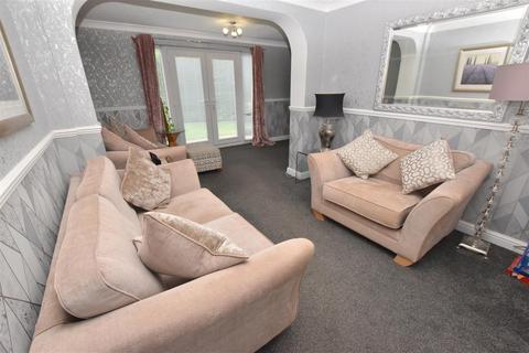 3 bedroom detached bungalow for sale, St. Lukes Grove, Humberston, Grimsby DN36