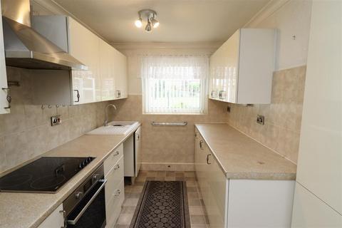 2 bedroom semi-detached bungalow for sale, Hansard Crescent, Gilberdyke, Brough