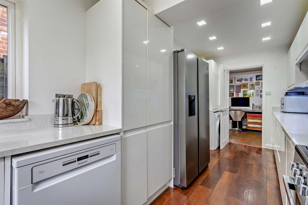8599160-interior17-800.jpg