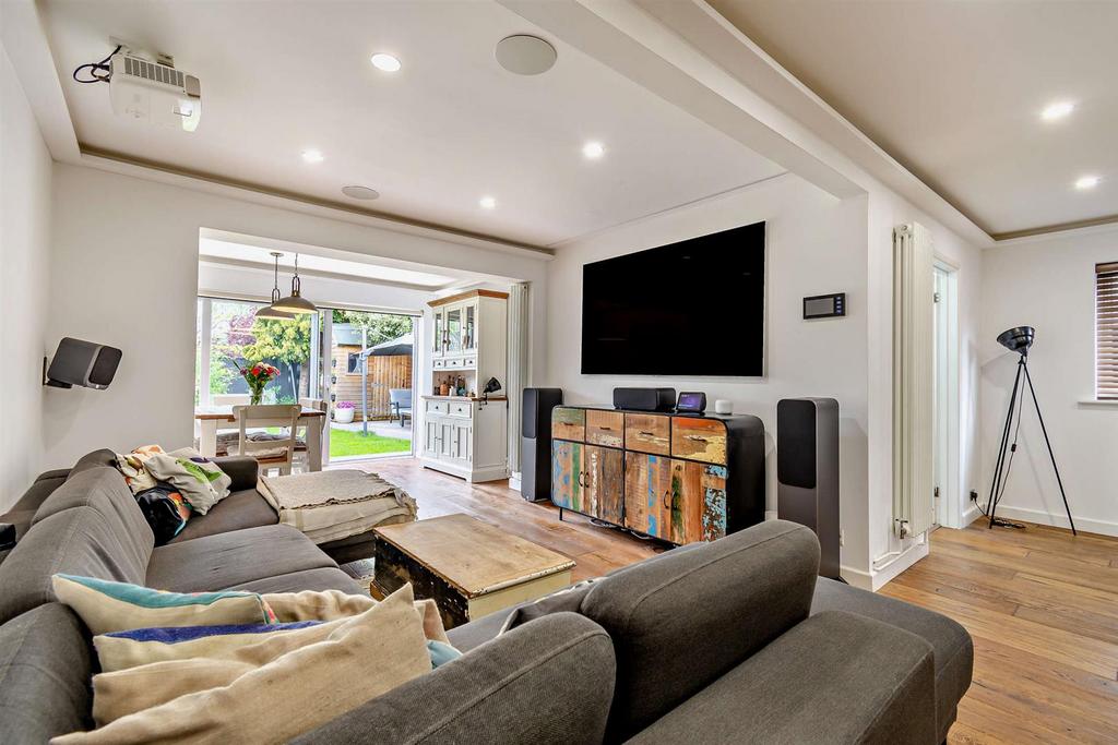 8599160-interior01-800.jpg