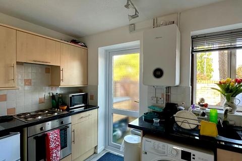 2 bedroom terraced house to rent, Plas St. Andresse, Penarth