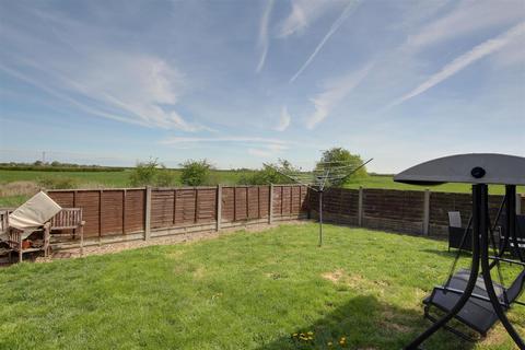 4 bedroom detached bungalow for sale, Sea Road, Anderby PE24