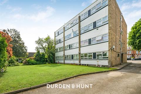 2 bedroom apartment for sale, Reed Mansions, Wanstead E11