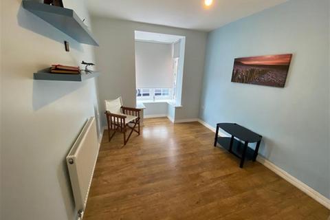 2 bedroom flat to rent, Upper St. John Street, Lichfield, WS14 9ED