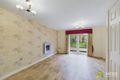 30 Cheadle Road, Uttoxeter, ST14 7BS