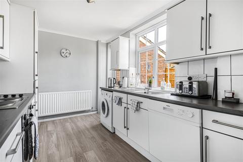 25 Hardwick Road, Tilehurst, Reading, RG30 4LH