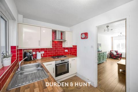 77 Copperfields Way, Romford, RM3 0XE