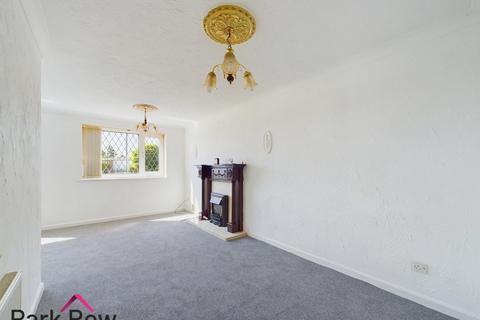 2 bedroom detached bungalow for sale, Sandringham Road, Byram, Knottingley