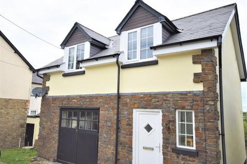 2 bedroom house to rent, Meadowville, Horns Cross, Bideford
