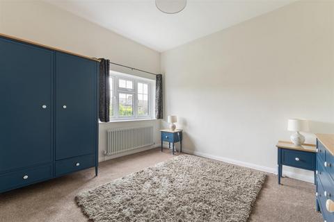 1 bedroom flat for sale, Cherrydeal Court, Forest Road, Leytonstone